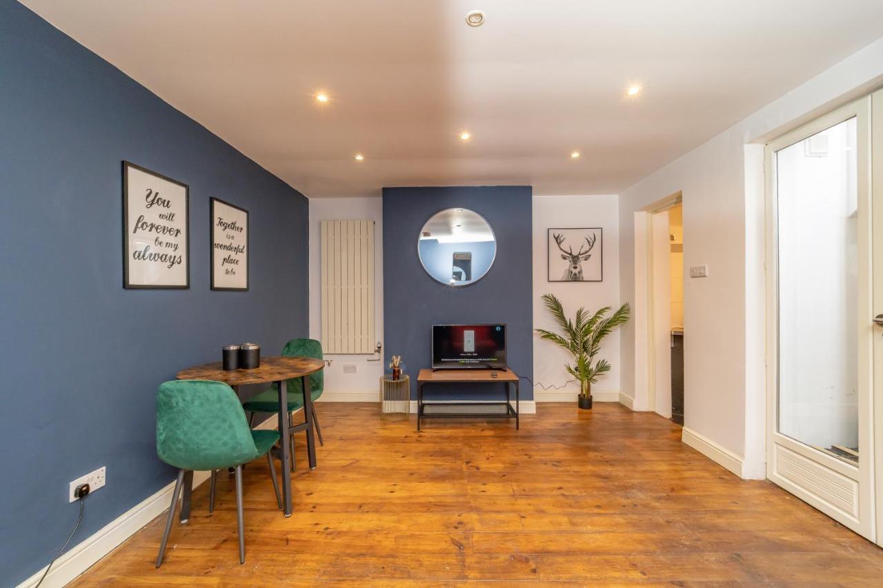 Apartamento Cosy And Quirky 1 Bedroom Flat With Small Court Yard Next To Seafront